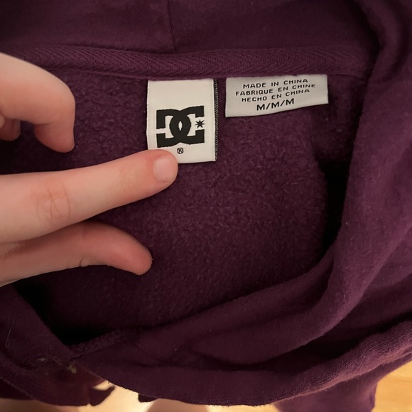 Purple DC hoodie - Picture 3 of 3